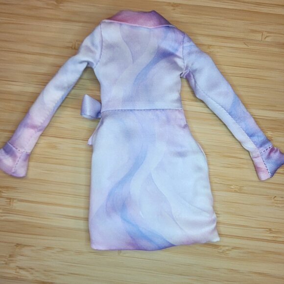 Integrity Toys NuFace Cryptic Cases Imogen dress - Picture 3 of 4